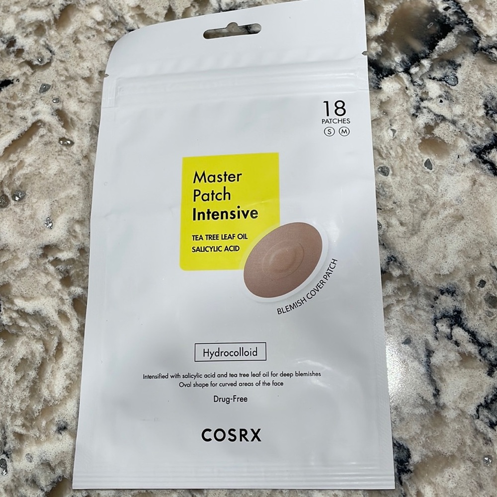 NEW! COSRX master patch intensive